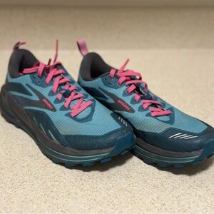Brooks Cascadia 16 Women's Trail Running Shoes